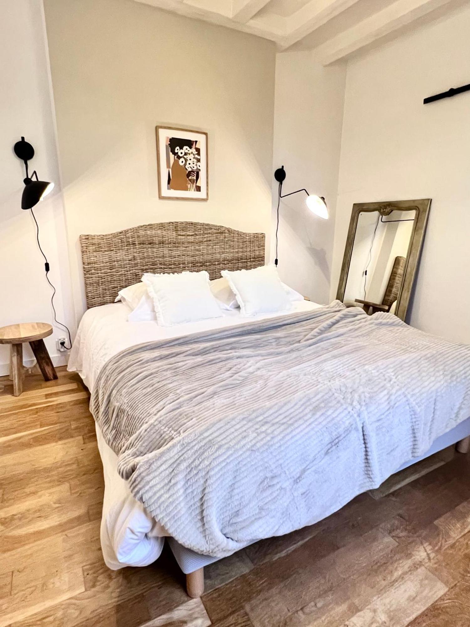 Le Jeanne, Appartement En Duplex Proche Forteresse Et Centre Ville Chinon Exterior photo